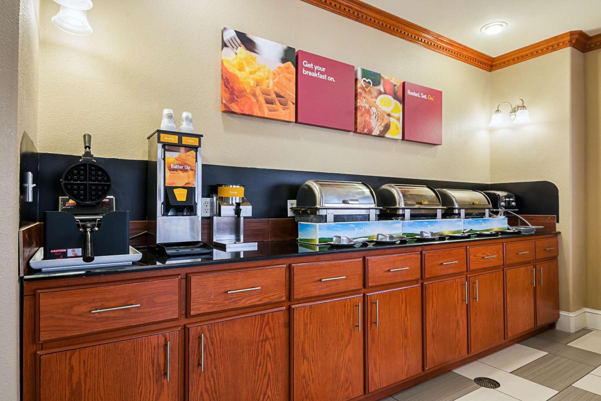 Comfort Suites Lake Charles Esterno foto