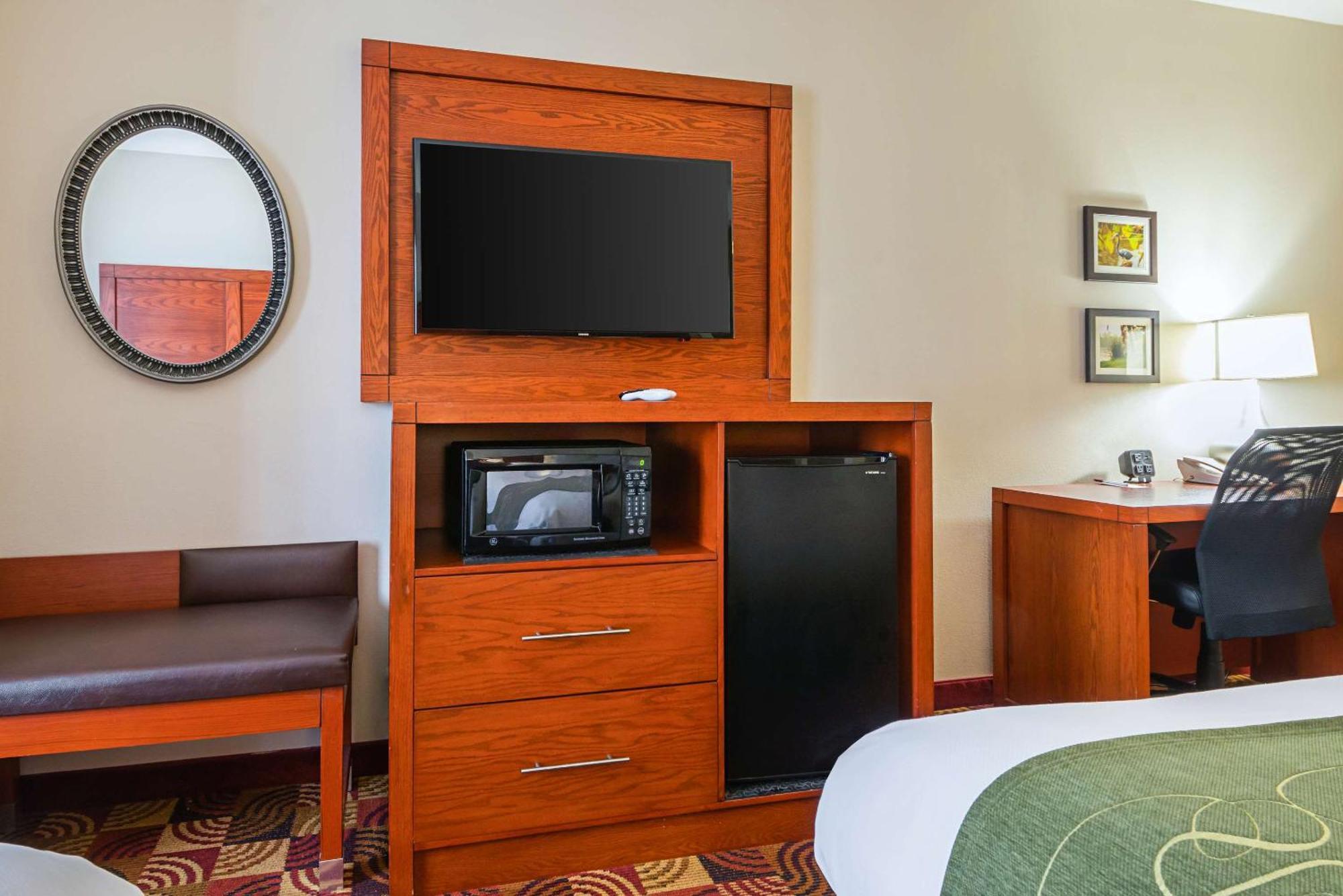 Comfort Suites Lake Charles Esterno foto